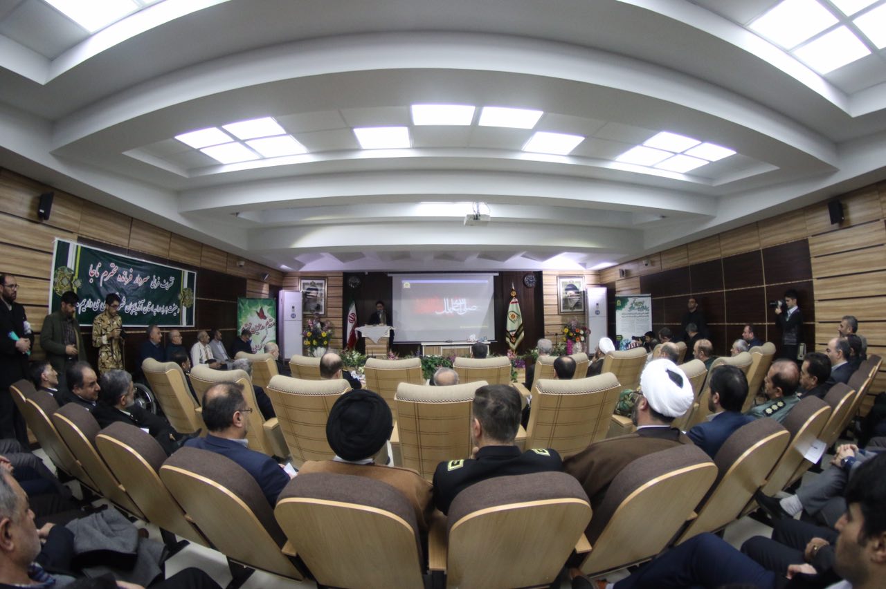 اخلاص و ساده زیستی، شاخصه نیروهای انتظامی