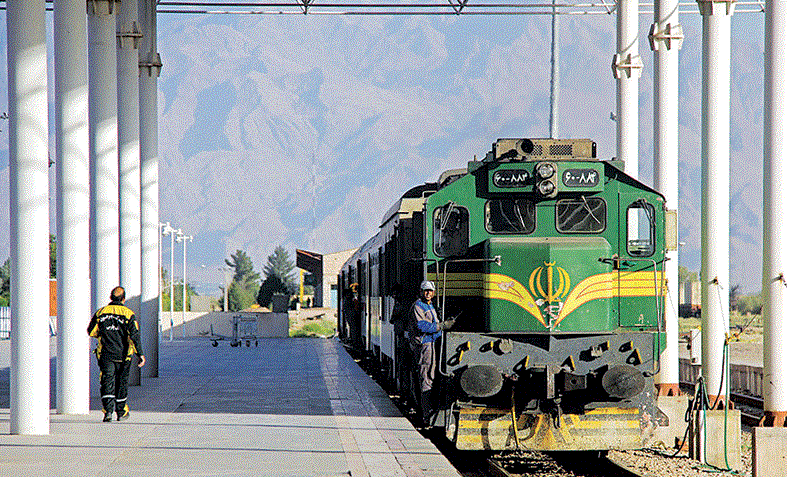 افزایش جابه جایی ریلی مسافران در فارس افزایش جابه جایی ریلی مسافران در فارس