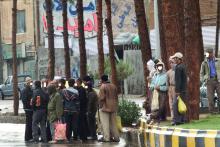 می شود بیتفاوت رد شد و چيزی نديد؟ می شود بیتفاوت رد شد و چيزی نديد؟