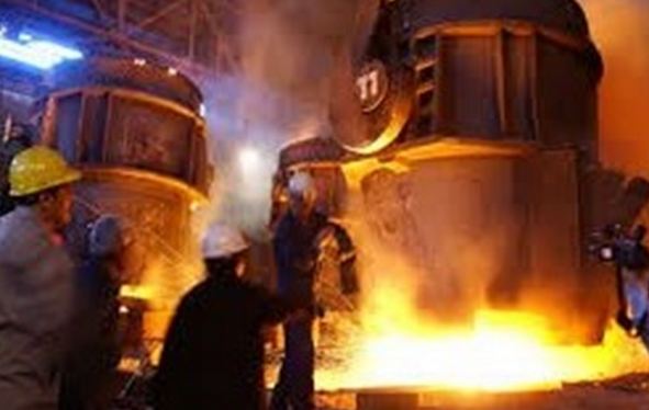 خوراک تحریمی صنایع فولاد و پتروشیمی در دستان صنعتگران خوزستانی خوراک تحریمی صنایع فولاد و پتروشیمی در دستان صنعتگران خوزستانی