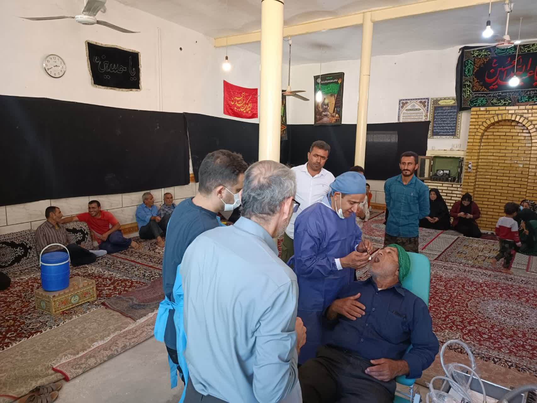 ارائه خدمات جهادی به محرومان منطقه رودزرد