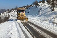 جاده‌های کوهستانی گلستان مه‌آلود و لغزنده است؛ رانندگان بیشتر از همیشه احتیاط کنند