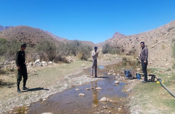 جلوگیری از برداشت غیرمجاز آب‎ های سطحی در شهرستان قائنات