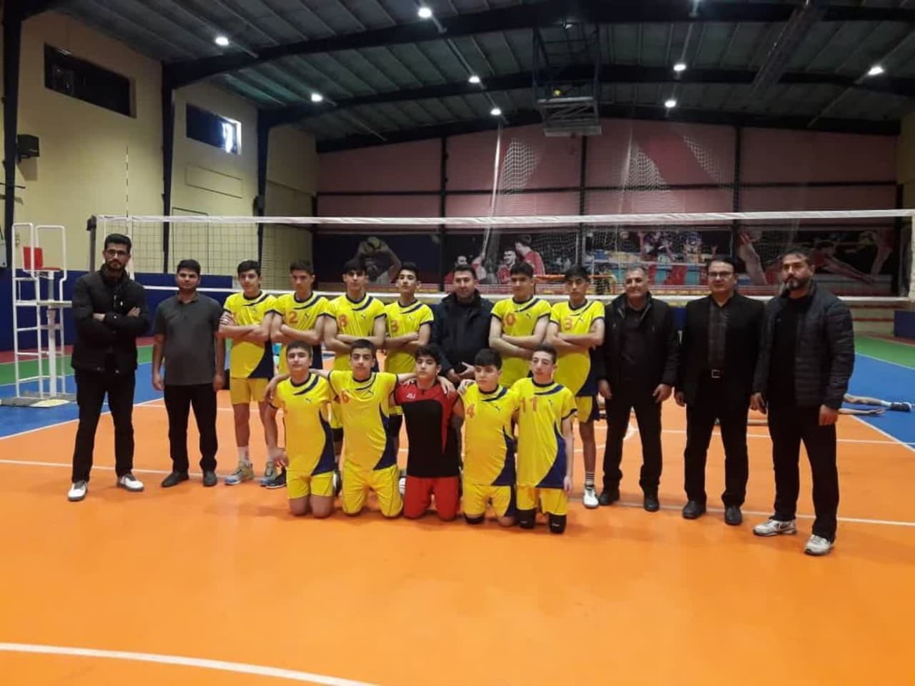 فینالیستهای رقابتهای والیبال دانش آموزی استان مشخص میشود فینالیستهای رقابتهای والیبال دانش آموزی استان مشخص میشود