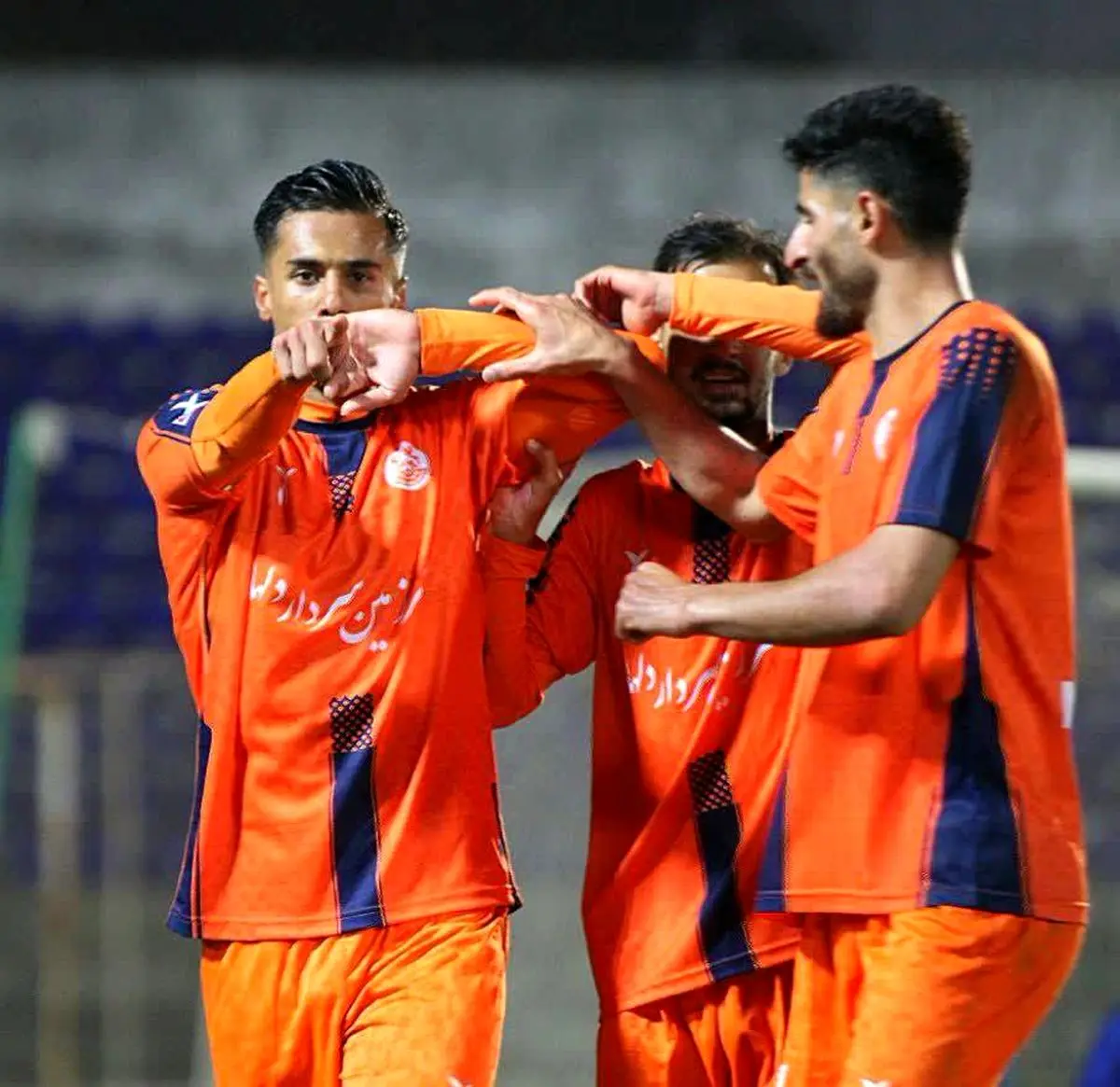 پیروزی خانگی مس کرمان برابر داماش