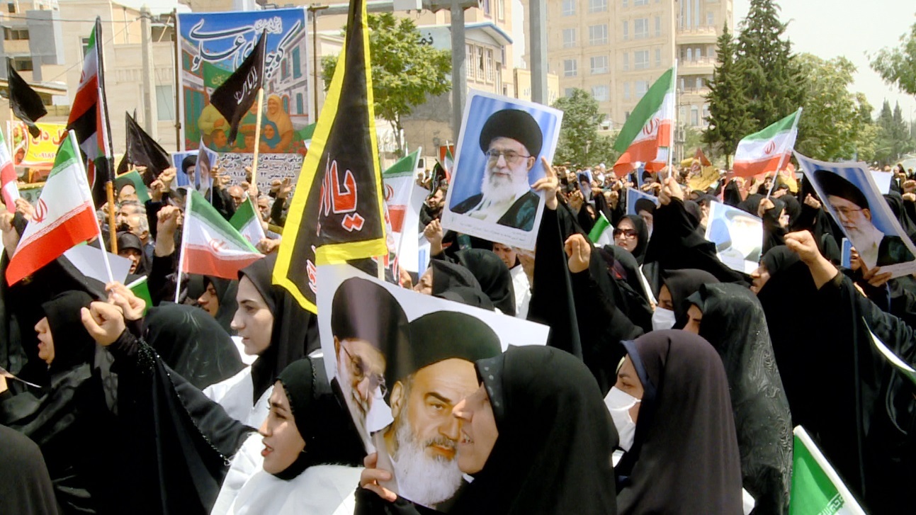 ایلامی‌ها در جمعه «خشم و نصر» کفن پوش به میدان آمدند