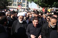 حضور دستیار و مشاوران مقام معظم رهبری در مراسم تشییع و خاکسپاری شهدای اقتدار دزفول