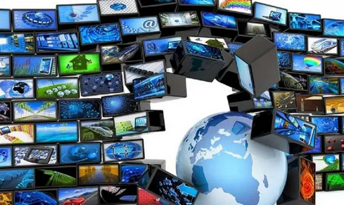 وقتی گفتوگو، گفتمان میسازد: رسانهها چگونه ذهن جامعه را میسازند؟ وقتی گفتوگو، گفتمان میسازد: رسانهها چگونه ذهن جامعه را میسازند؟