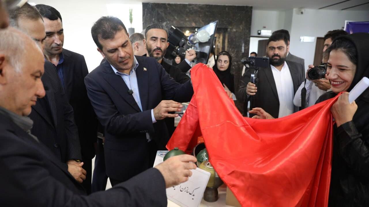 رونمایی از ۸ محصول دانشبنیان پارک علم و فناوری مازندران رونمایی از ۸ محصول دانشبنیان پارک علم و فناوری مازندران