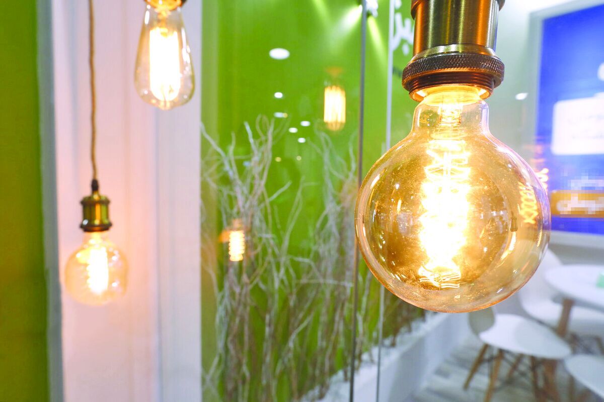 اطلاعیه قطع برق در برخی مناطق شاهرود و گرمسار اطلاعیه قطع برق در برخی مناطق شاهرود و گرمسار