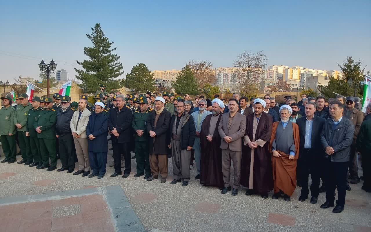 استشمام عطر شهادت در مزار شهدای بوکان