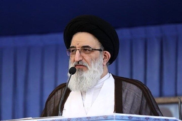 ایران در حفظ تمامیت ارضی و منافع مادی و معنوی خود هیچ مسامحه و کوتاهی نخواهد داشت ایران در حفظ تمامیت ارضی و منافع مادی و معنوی خود هیچ مسامحه و کوتاهی نخواهد داشت