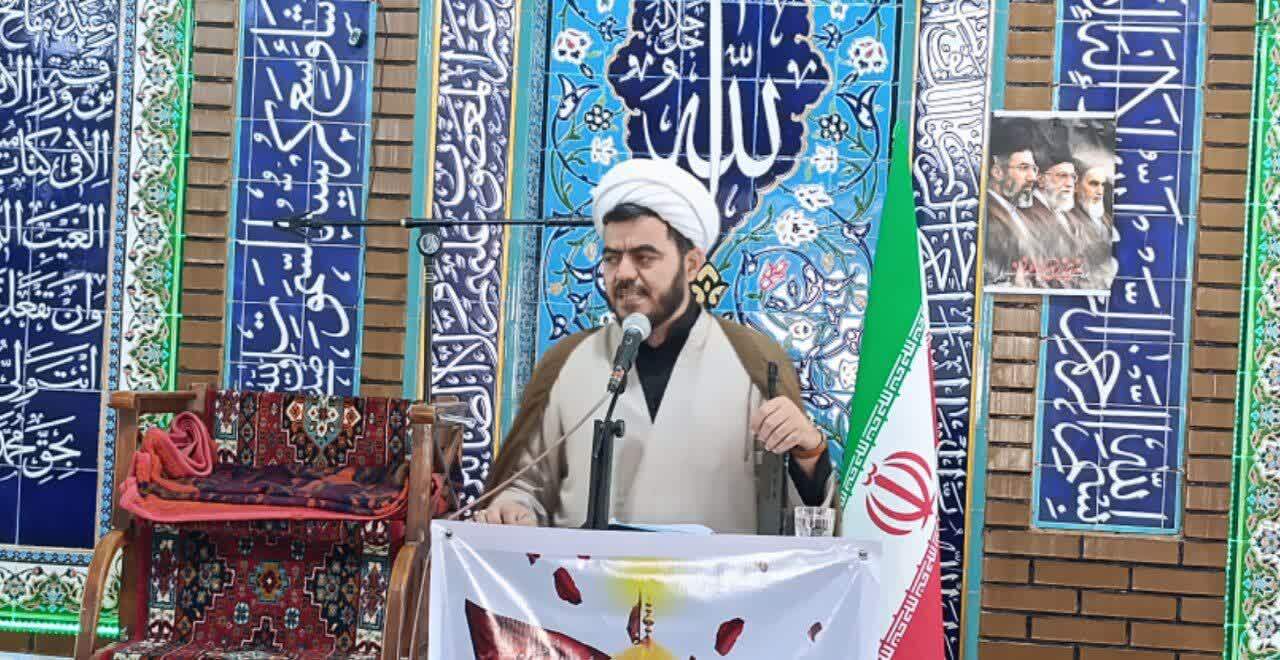 امام جمعه باروق: دشمنان تنها زبان اقتدار را میفهمند امام جمعه باروق: دشمنان تنها زبان اقتدار را میفهمند