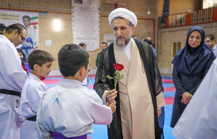 هفته تربیت بدنی